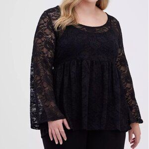 GUC  Torrid Babydoll Stretch Lace Scoop Neck Long Sleeve Top